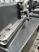 ZAGNIATARKA / ZACISKARKA DO NAROŻY ELUMATEC EP 124 ROK 2006