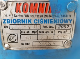 KOMPRESOR - SPRĘŻARKA ŚRUBOWA AIRPOL 5/0,8 NK40 ROK 2002