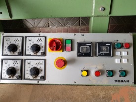 ZGRZEWARKA CZTEROGŁOWICOWA URBAN AKS 1400 / HL ROK 1997