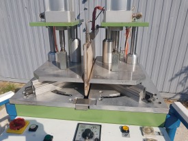 ZGRZEWARKA JEDNOGŁOWICOWA URBAN AKS 1020 ROK 2002