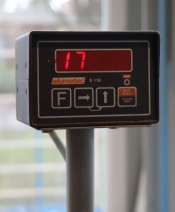 PIŁA AUTOMATYCZNA DWUGŁOWICOWA ELUMATEC DG 244 + E580 -5 ROK 2015