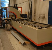 CENTRUM OBRÓBCZE ELUMATEC SBZ 122 /10 ROK 2004