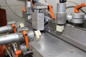 PIŁA DWUGŁOWICOWA DO WYCIĘĆ KLINOWYCH ELUMATEC KS 101 