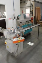 PIŁA DWUGŁOWICOWA DO WYCIĘĆ KLINOWYCH ELUMATEC KS 101 