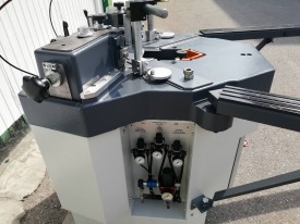 ZAGNIATARKA / ZACISKARKA ELUMATEC EP 124 ROK 2001