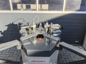 ZAGNIATARKA / ZACISKARKA  DO NAROŻY ELUMATEC EP 124