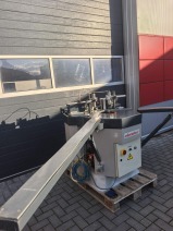 ZAGNIATARKA / ZACISKARKA  DO NAROŻY ELUMATEC EP 124