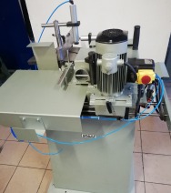 FREZARKA DO SŁUPKA AUTOMATYCZNA GRAULE AKF 6/250 