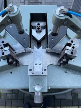 ZAGNIATARKA / ZACISKARKA DO NAROŻY PRESSTA EISELE PV 8