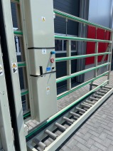 PRASA DO KONTROLI I SZKLENIA PREZ-MET COM 1 ROK 2001