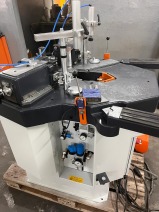 ZAGNIATARKA / ZACISKARKA ELUMATEC EP 124 ROK 2017