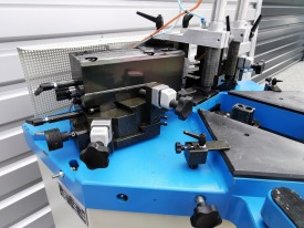 ZAGNIATARKA / ZACISKARKA PREZ-MET PN 200 ROK 2013