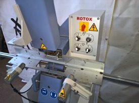 FREZARKA DO ODWODNIEŃ ROTOX FWS 381 2013 ROK.