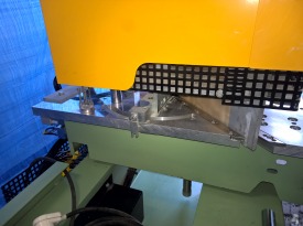 ZGRZEWARKA DWUGŁOWICOWA URBAN AKS 3900 ROK 2006